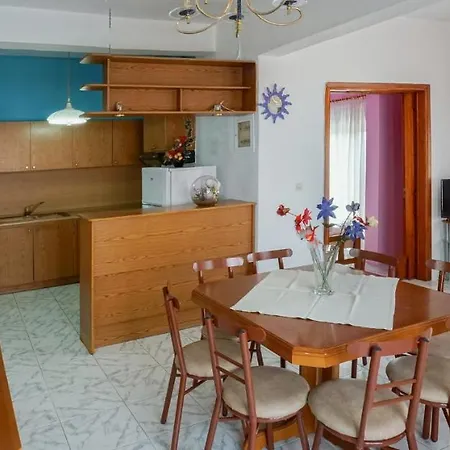 Apartament Melitta *